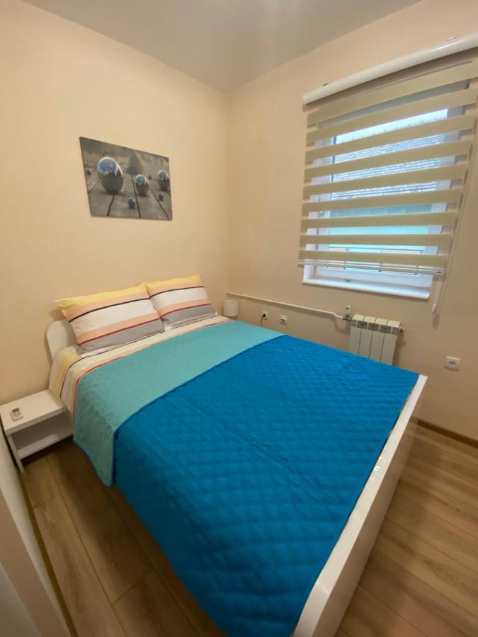 Apartmani Rajin Vrsac Bagian luar foto